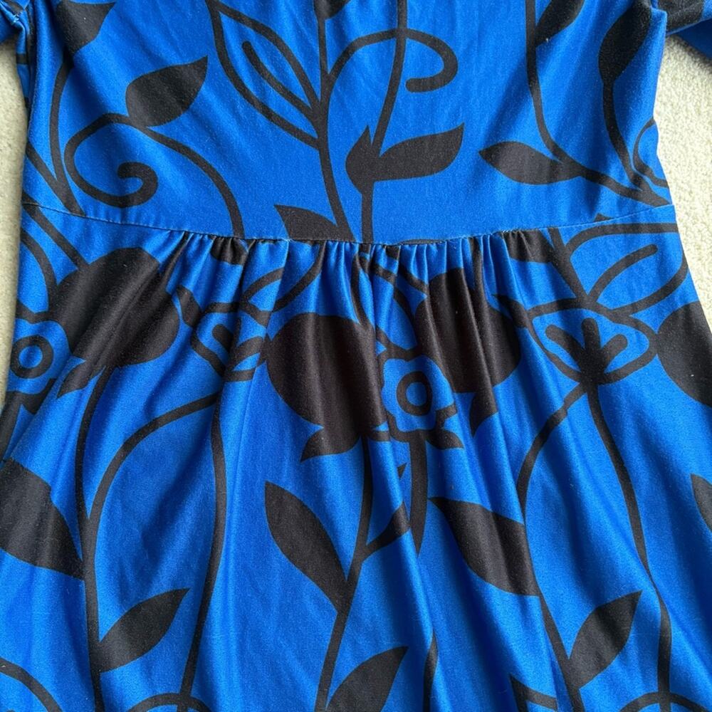 Blue and Black Floral Midi Dress - Picture 6 of 7